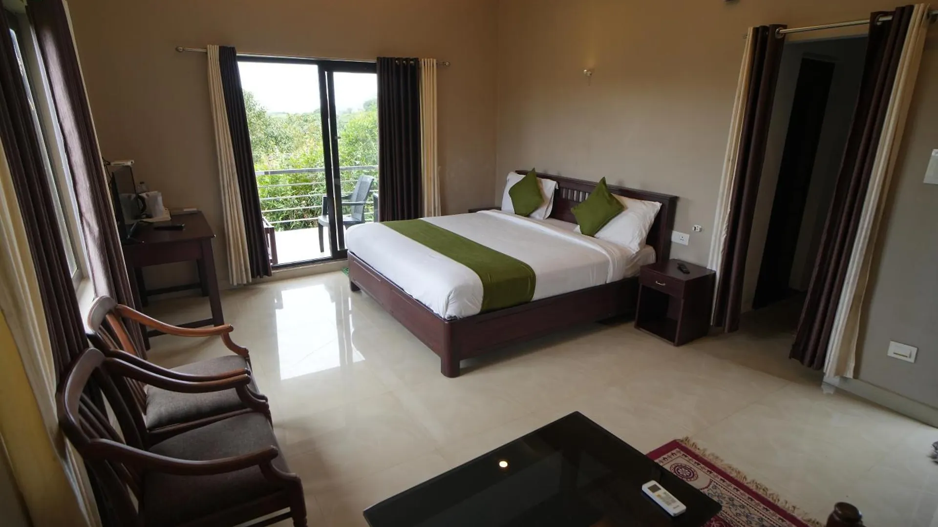 Ceecee Grand Hotel Vagamon 3*,  India